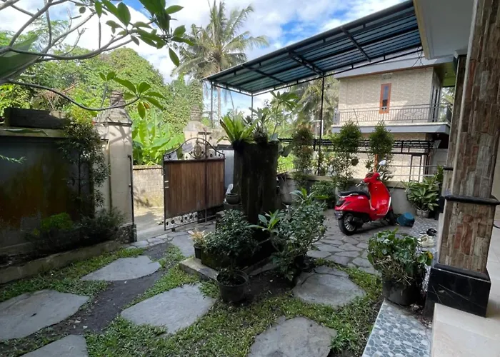 Casa De Cavin